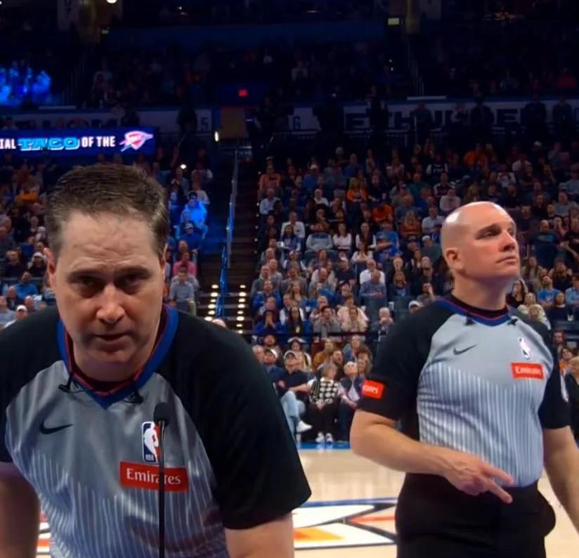 科维托娃连续十场比赛得分超过表现优异，勇士不断突破！